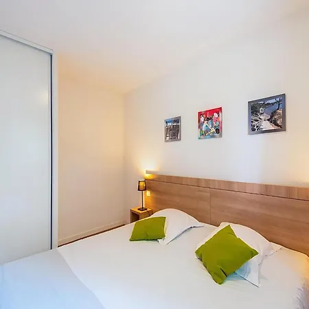 5-guest With Terrace In Loire Tatil Evi