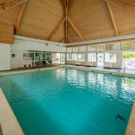 5-guest With Terrace In Loire *